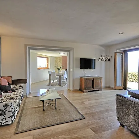 Villa Casale Divino